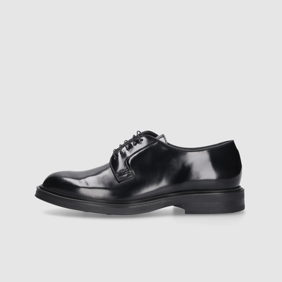 Heinrich Dinkelacker: Luxuriöse Herrenschuhe