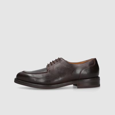 Klassische Herrenschuhe